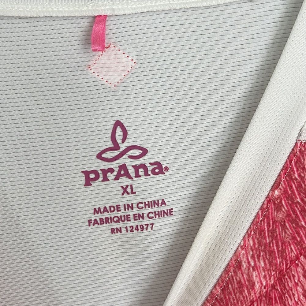 10. Prana Rory Rashguard with pink chevron graphic. Size XL - Picture 5 of 8